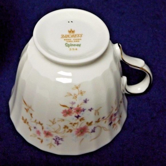 Vintage Duchess Bone China England Spinney Pattern Footed Tea Cup and Saucer - Picture 10 of 12